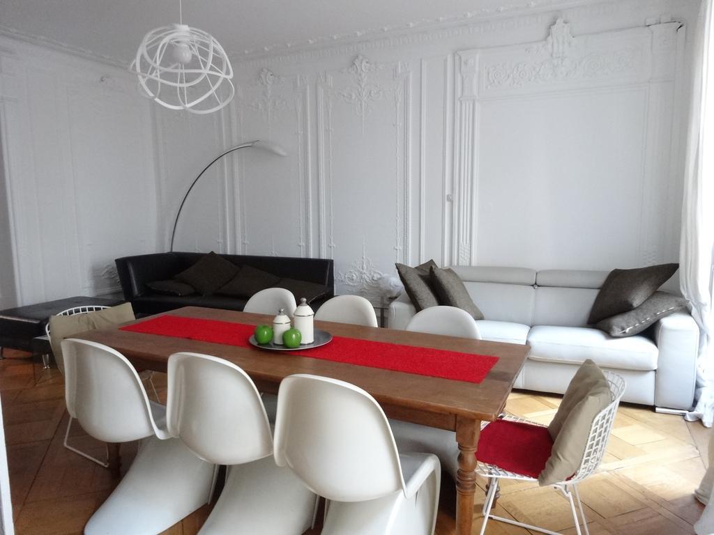 Les Serruriers - Appartement Spacieux Avec Terrasse & Parking Estrasburgo Exterior foto